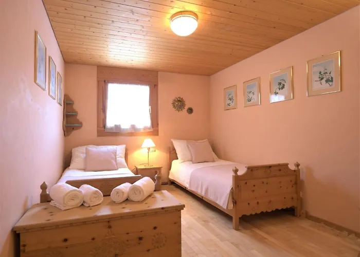 Lägenhet Chesa Maurus A5 By Interhome